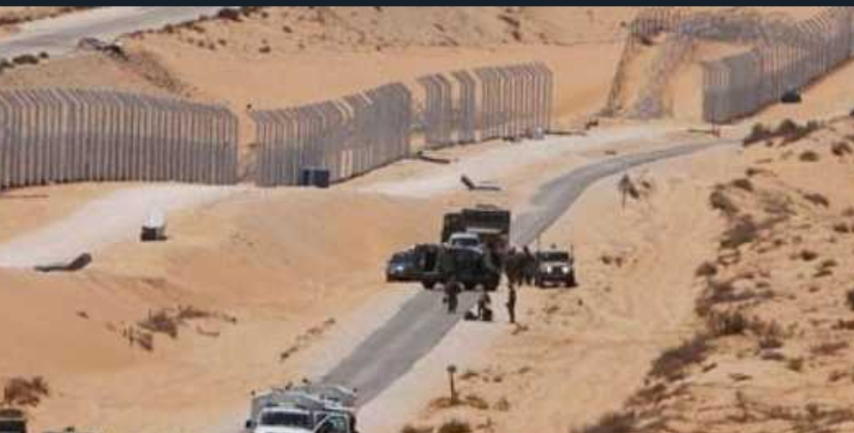 مقتل جنديين إسرائيليين ومسلح في هجوم قرب حدود مصر