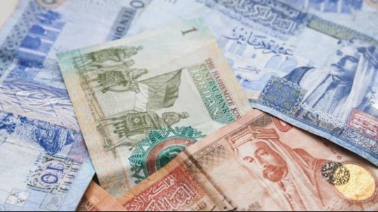 ترجيح رفع أسعار الفائدة في الأردن