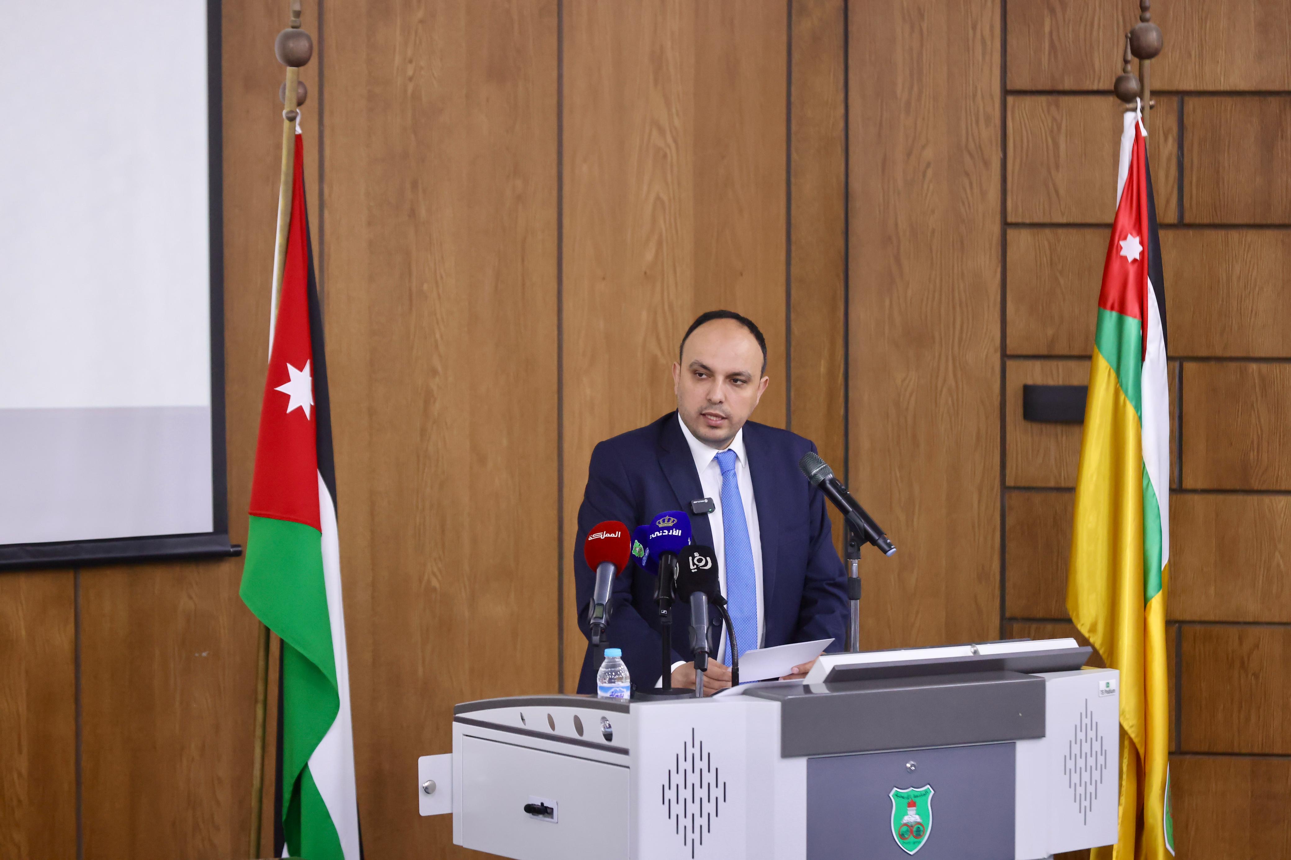 وزارة الشباب والجامعة الأردنية تنظّمان لقاءً تعريفياً بجائزة الحسين للعمل التطوعي