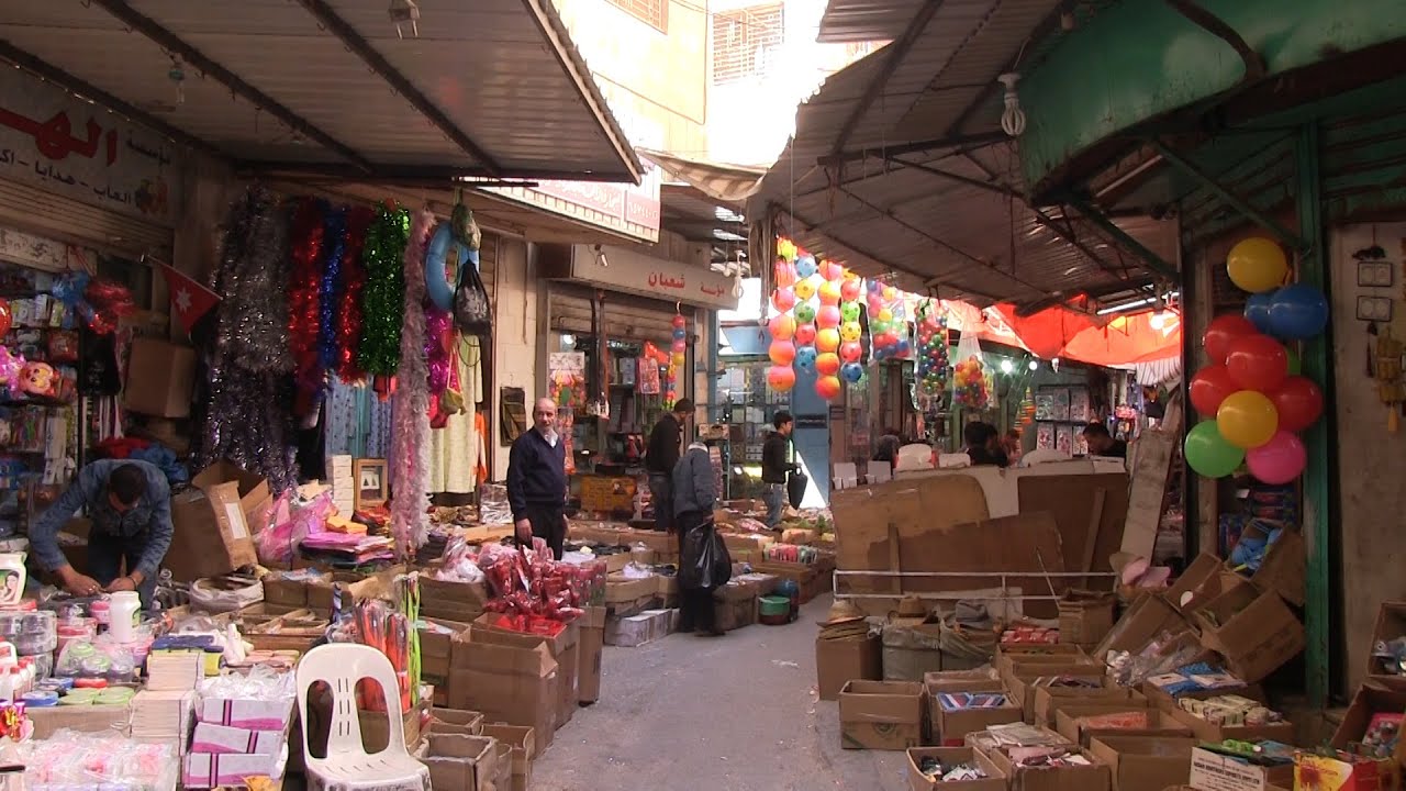 ضعف القوة الشرائية وارتفاع الالتزامات يحدّان من حركة الأسواق قبيل العيد - تفاصيل