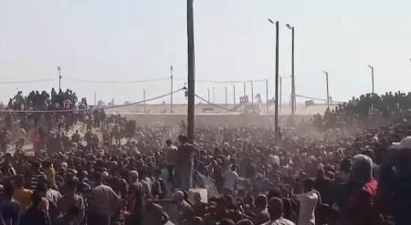 13 شهيدا و200 إصابة برصاص الاحتلال قرب مركز المساعدات في غزة