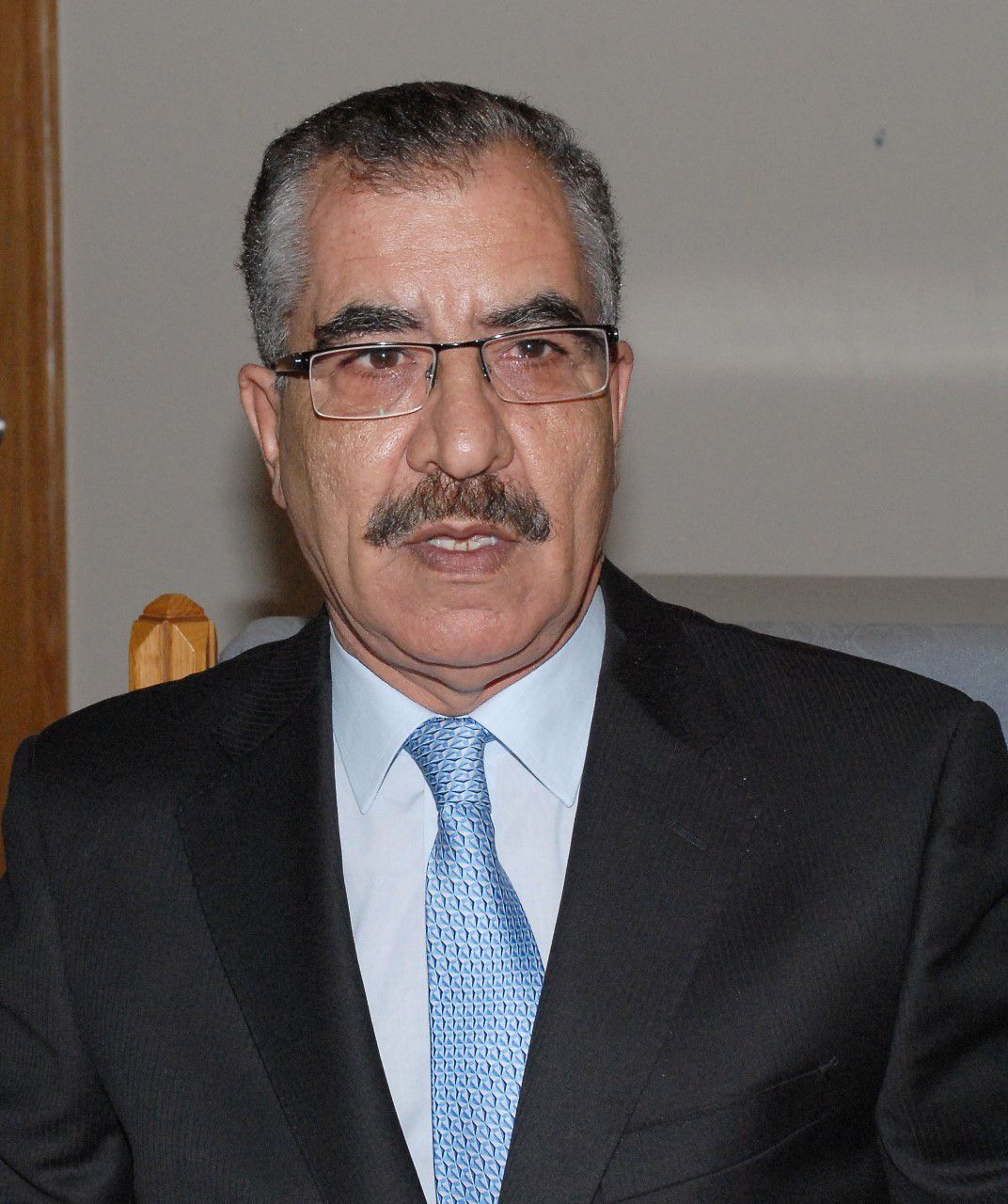 محمد كامل الأزايدة يهنئ فايز الشوابكة بتعيينه أمينًا عامًا للمجلس الآسيوي - الأفريقي