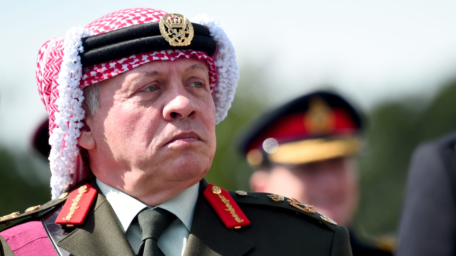 الملك للرئيس الفرنسي: الأردن لن يكون ساحة حرب لأي صراع ويجب وقف التصعيد بالمنطقة