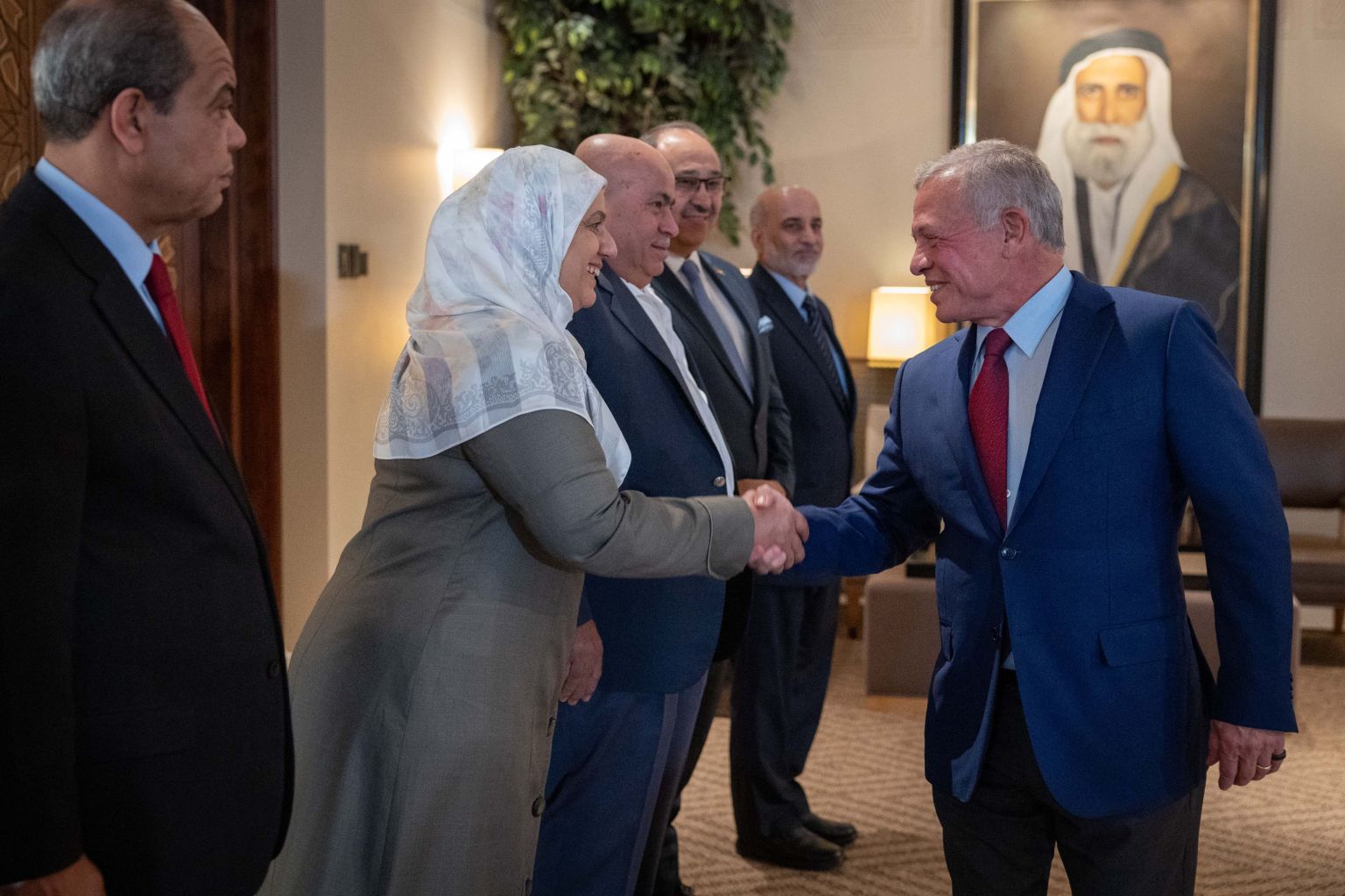 رؤية ملكيه ثابتة و دور لا ينحاز إلا للسلام وجهد دؤوب لحماية الأردن وتعزيز أمن المنطقة،،، 
