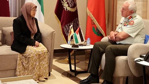 رئيس هيئة الأركان يستقبل سفيرة بروناي دار السلام