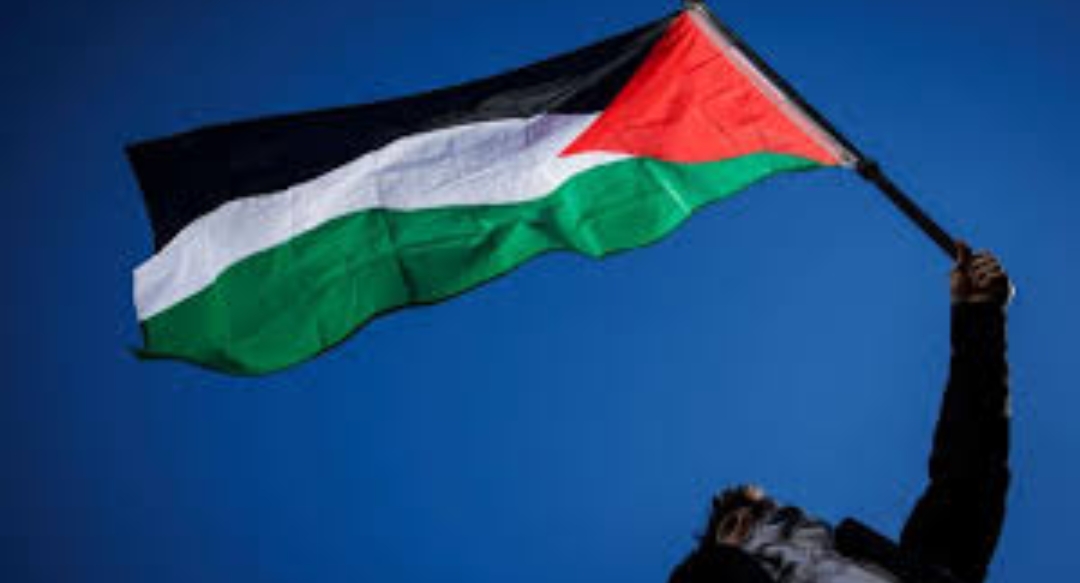 إسبانيا ترحب بقرار فرنسا الاعتراف بدولة فلسطين