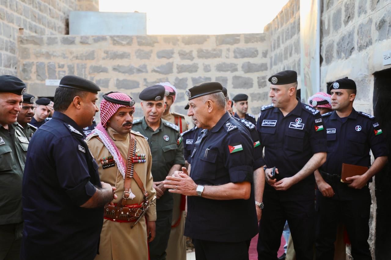 مدير الأمن العام يفتتح سرية الهجّانة الرابعة في مغفر أم القطين التاريخي بعد إعادة ترميمه وتأهيله