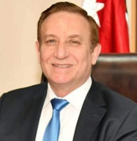 خلفا للحنيفات.. الدكتور صائب خريسات وزيرا للزراعة 