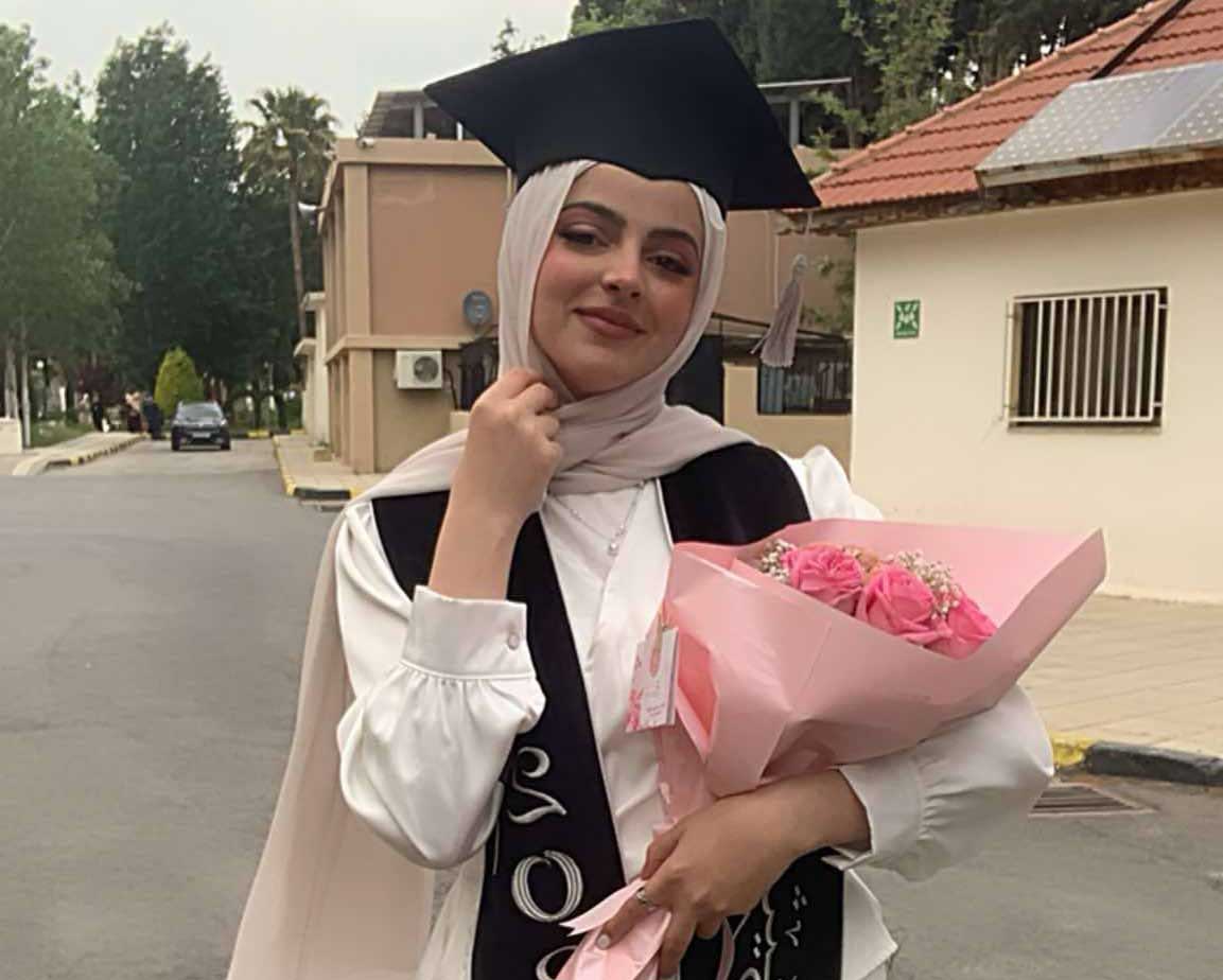 بسمة محمد الشيخ.. مبارك النجاح في الثانوية العامة