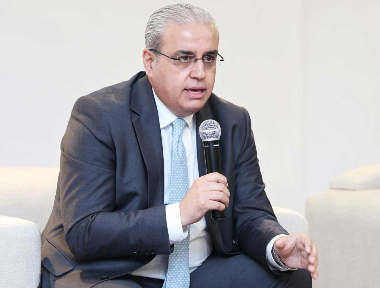 البدور يطلق 