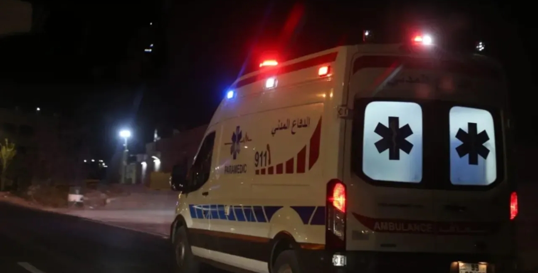إصابة 7 أشخاص بحادث تصادم بين 3 مركبات في العقبة 