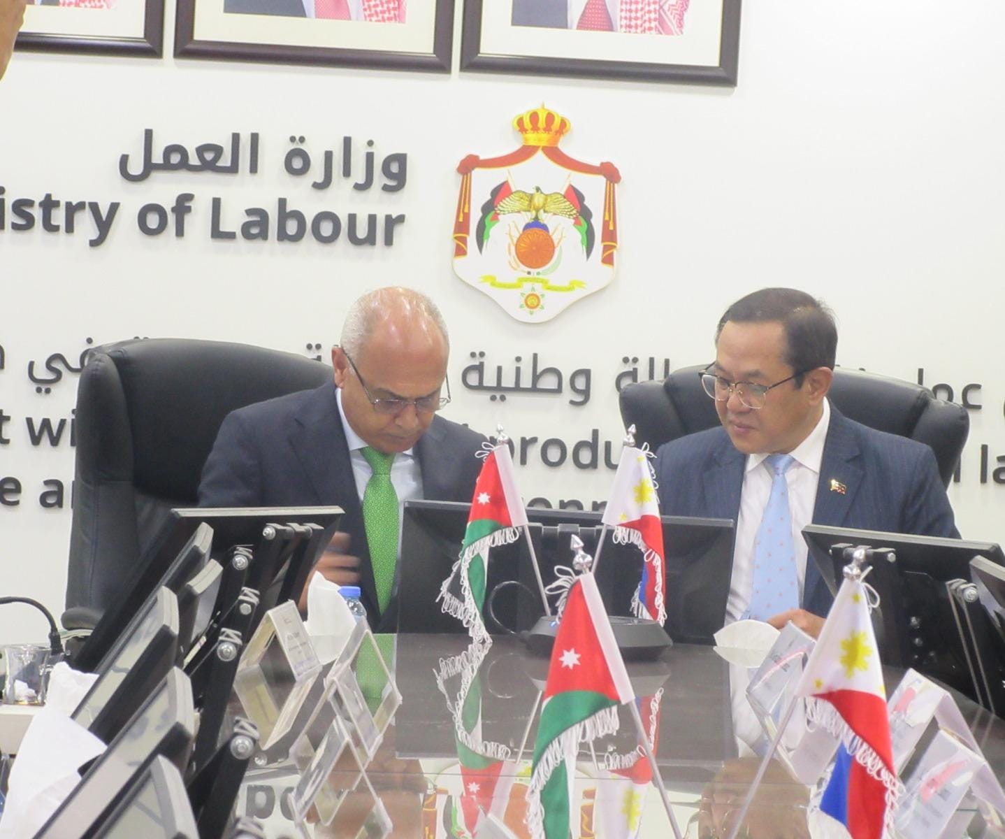 وزارة العمل تبحث مع وزارة إدارة شؤون العمال في الخارج الفلبينية أوجه التعاون المشترك