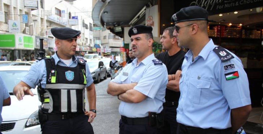 الأمن الفلسطيني يعتقل 3 أشخاص بتهمة ترويج إشاعة 
