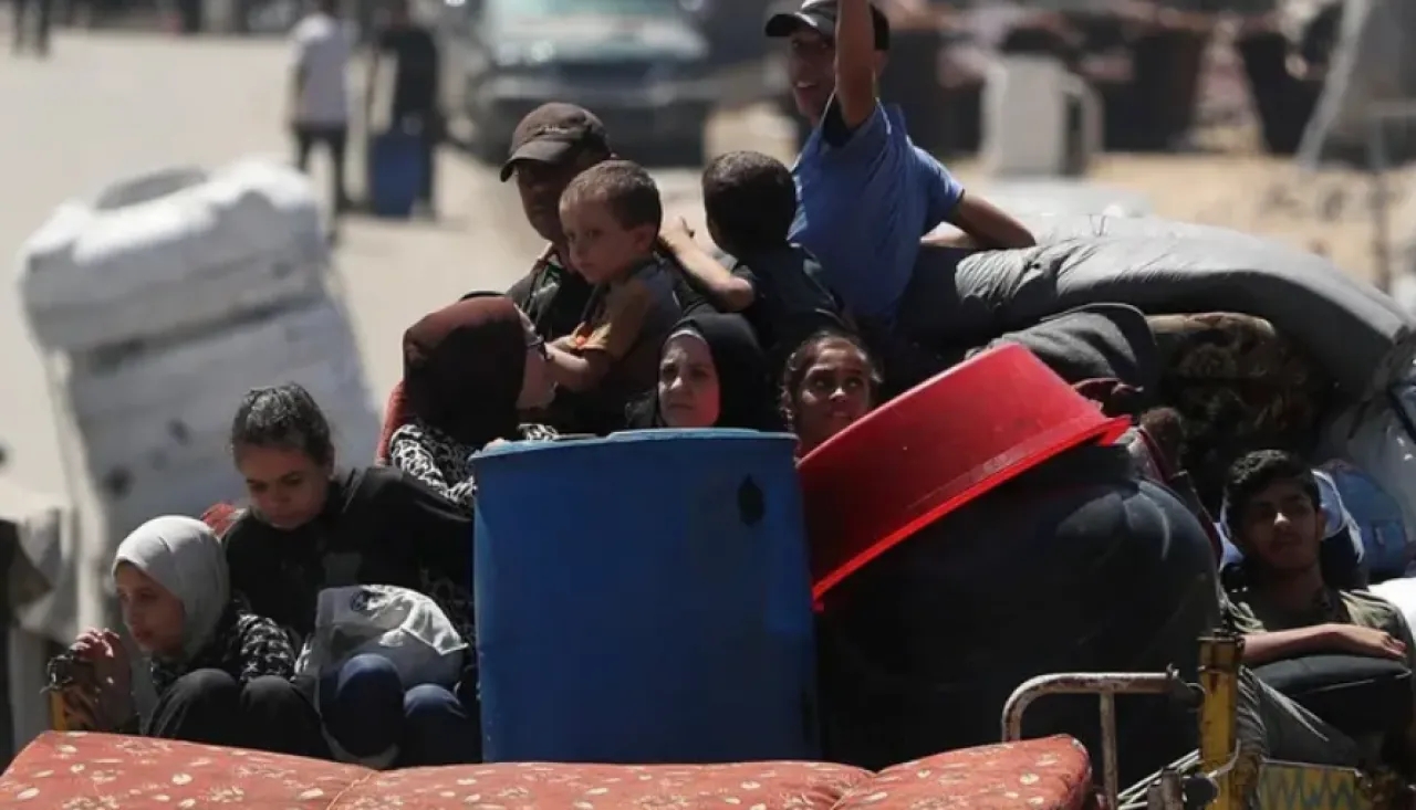 الجيش الإسرائيلي يصدر أمر إخلاء للسكان بجميع أحياء مدينة غزة