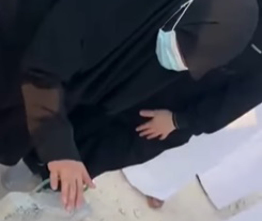 زوجة خليل الحية تودّع نجلها همام بكلمات مؤثرة
