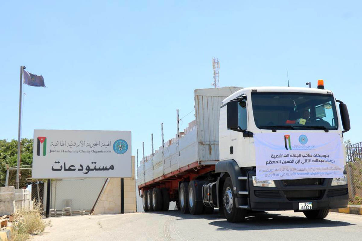 الشبلي: أكثر من 3 آلاف شاحنة مساعدات جاهزة لدخول غزة فور رفع القيود