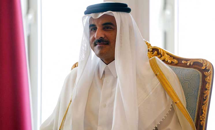 أمير قطر يندد بـ