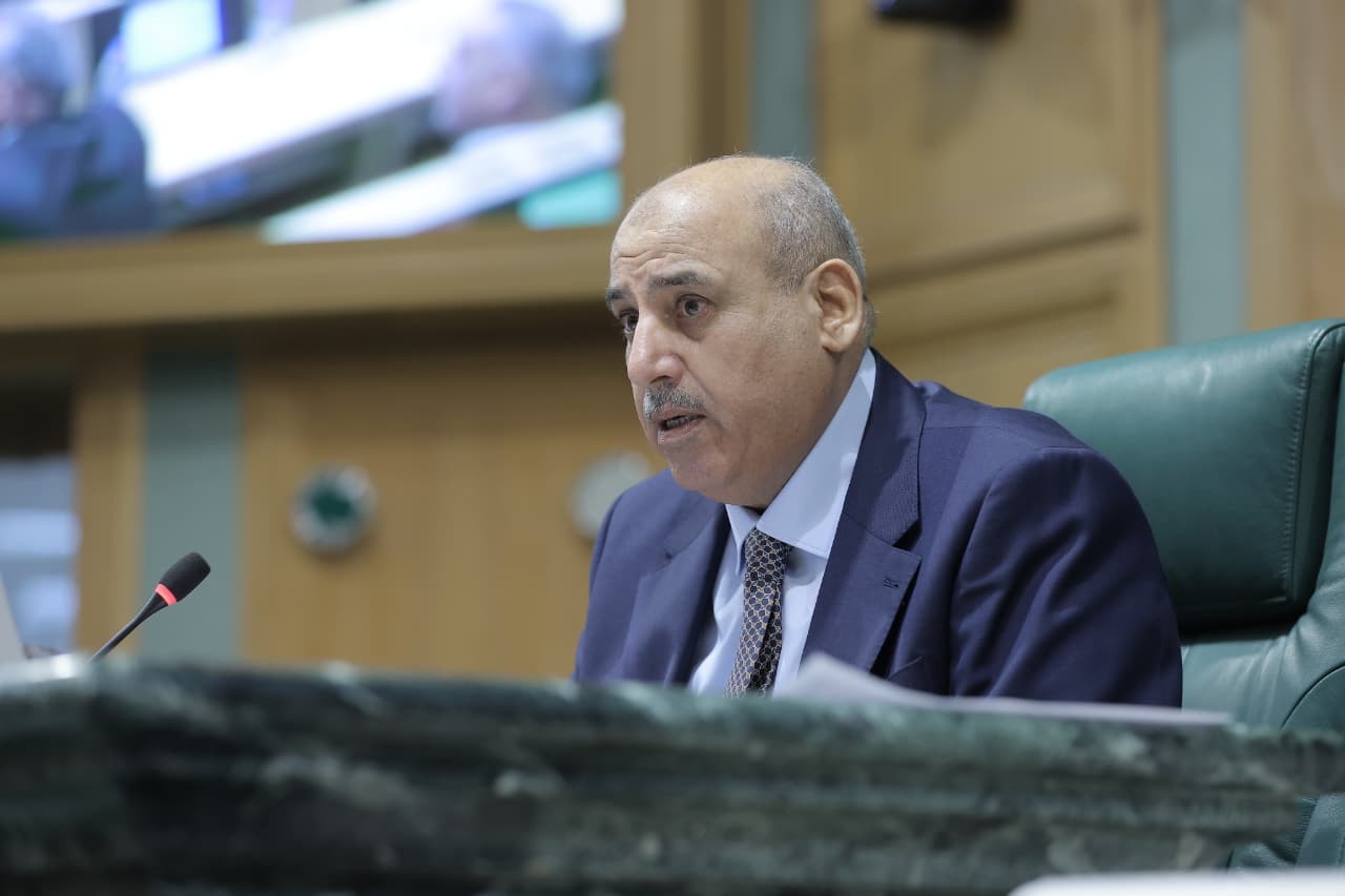 رئيس مجلس النواب وأعضاء المكتب الدائم يعتذرون عن استقبال التهاني
