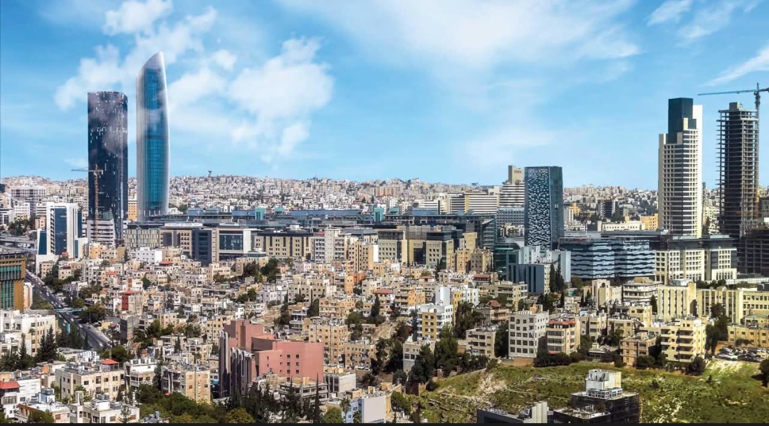 أجواء خريفية لطيفة في انتظار الأردنيين الخميس