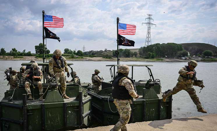 الجيش الأمريكي يؤكد أن خفض عديد قواته في أوروبا لا يعني