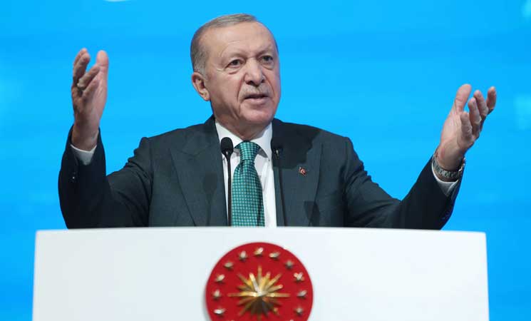 أردوغان: حماس ملتزمة باتفاق وقف النار وإسرائيل تواصل القتل في غزة والضفة