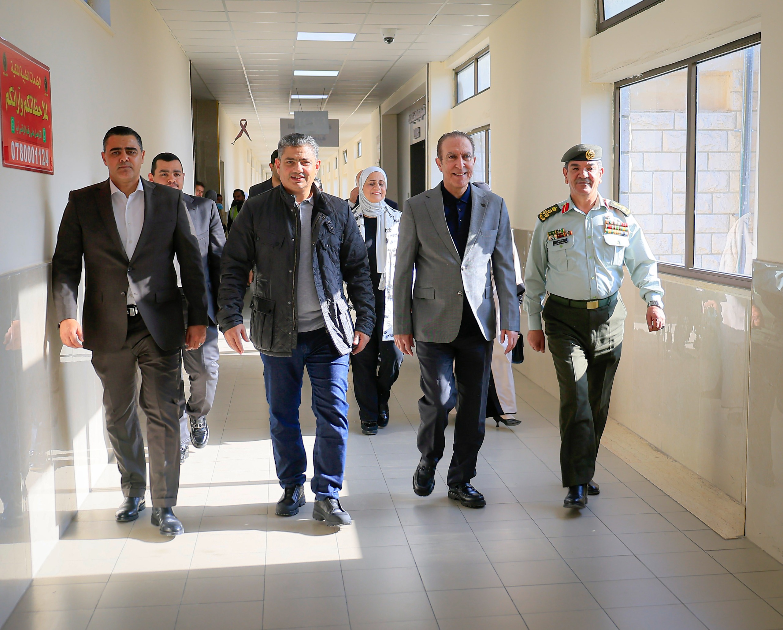 الميثاق الوطني يعود مصابي مداهمة الأجهزة الأمنية للاطمئنان على صحتهم