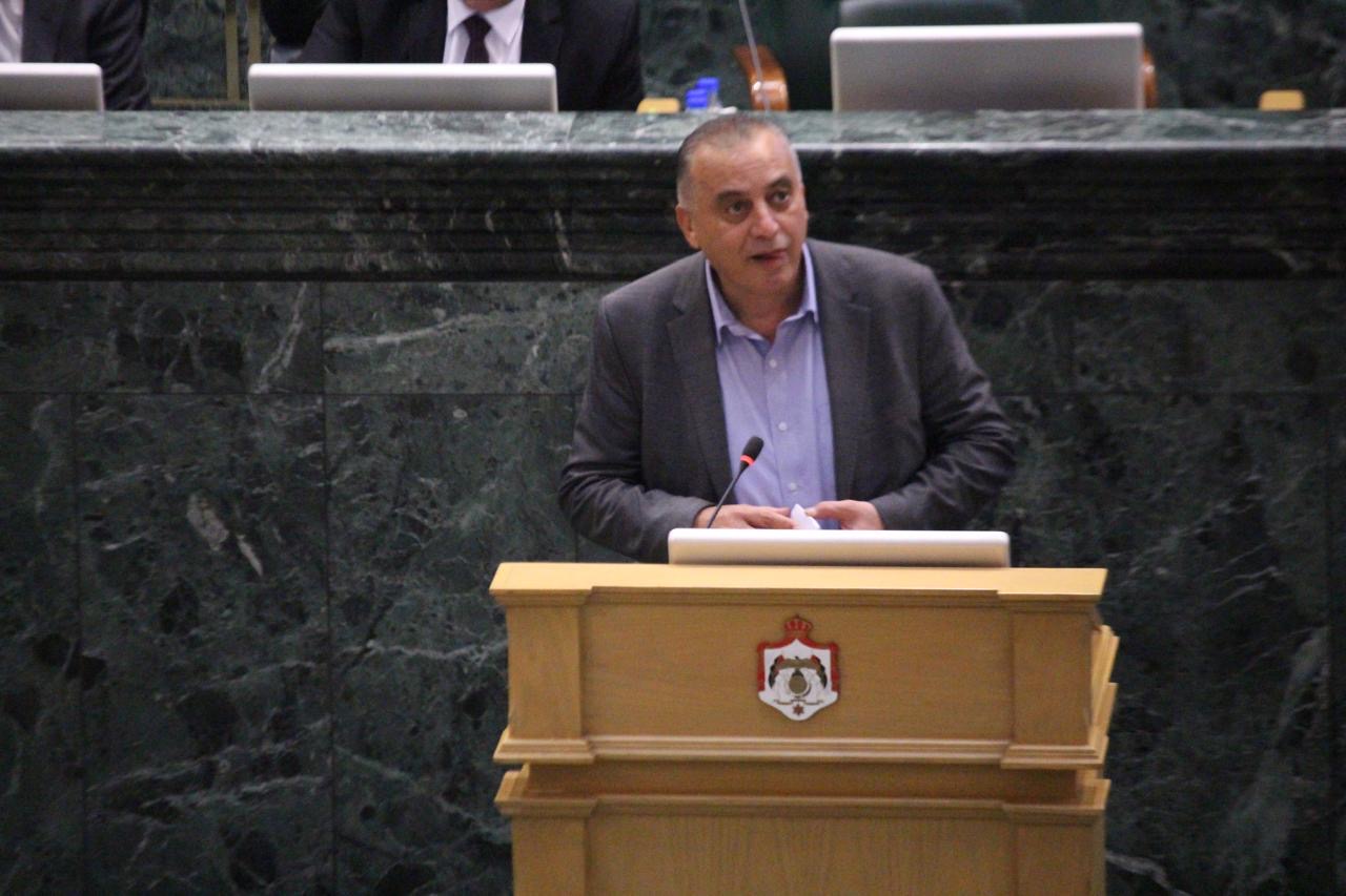 الظهراوي: غرقنا بأول منخفض.. والحكومة مشغولة بالكاميرات