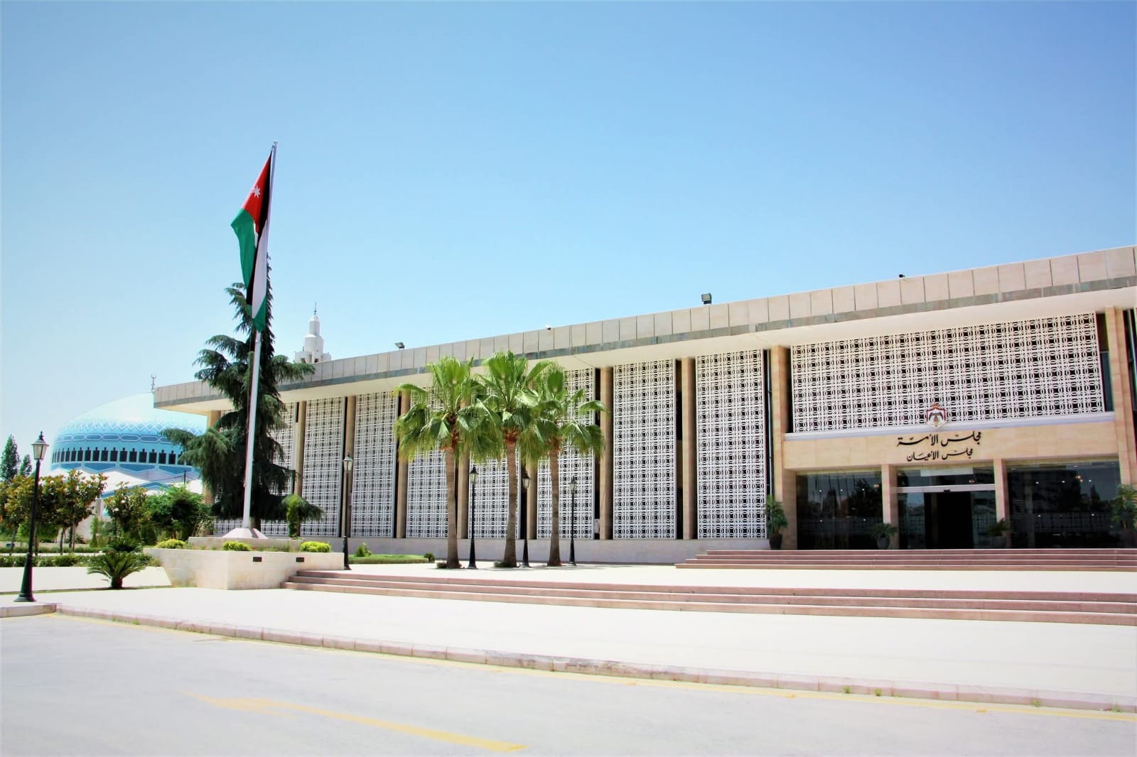 لجنة فلسطين في الأعيان تدين مصادقة الحكومة الإسرائيلية على إقامة 19 مستوطنة بالضفة الغربية