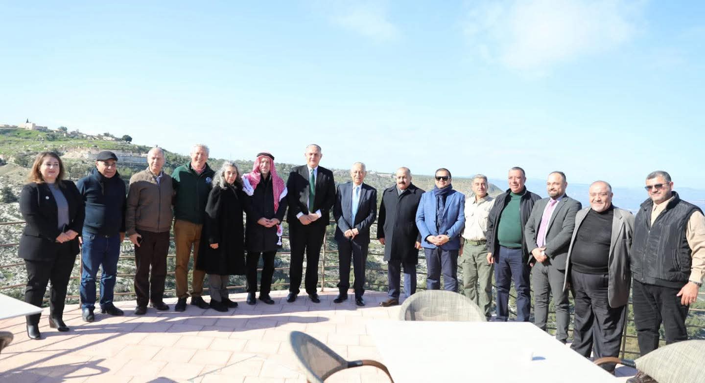 العيسيوي يفتتح النزل البيئي في محمية غابات اليرموك