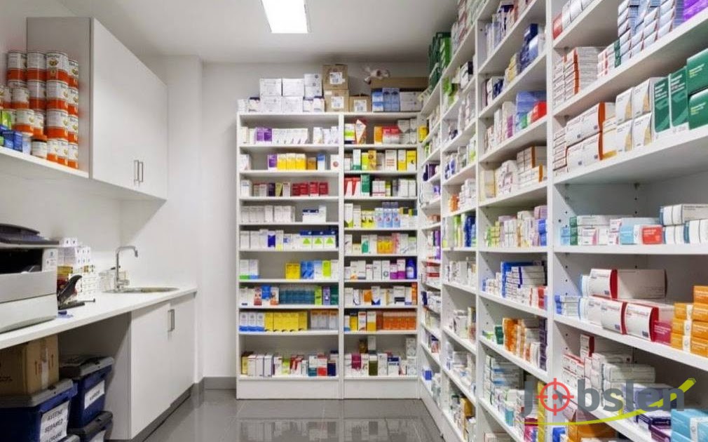 مخالفات بالسجلات والصيدلية والمستودعات في مركز صحي (تفاصيل) 