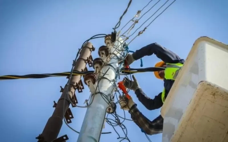 نائب: لا لقطع الكهرباء عن الفقراء (تفاصيل) 