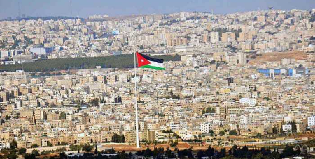 الجمعة… حرارة أعلى من المعدل بـ 6–8 درجات