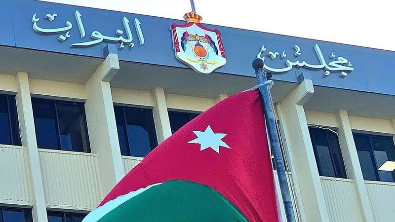 مجلس النواب من أزمة إلى أخرى وكوبونات رمضان تفجر غضبا جديدا (تفاصيل) 