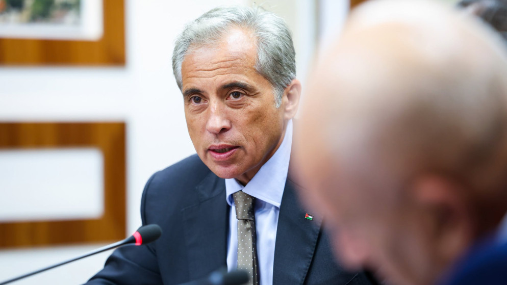 على طاولة الإفطار… حسان يفتح ملف الضمان أمام كتلة الميثاق (تفاصيل)