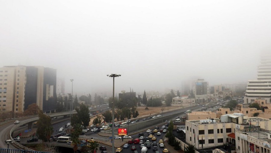 أجواء باردة وماطرة وتحذيرات من تدني الرؤية الأفقية