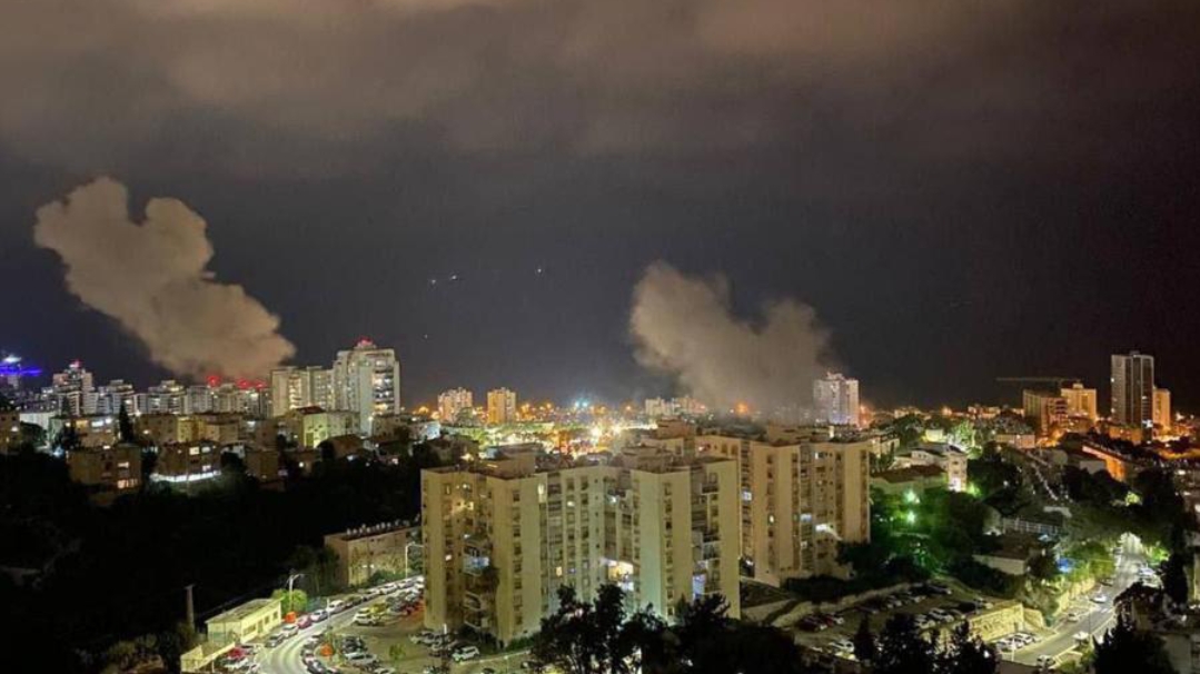 انفجارات بالقدس ورام الله وسقوط شظايا في حيفا 