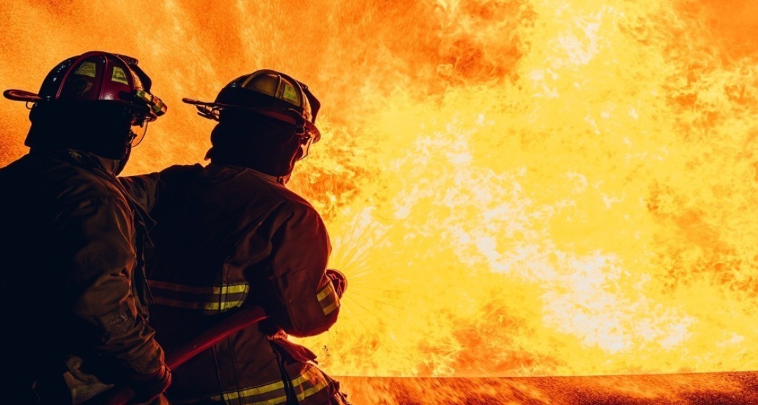 حريق مخلفات في مكب الظليل والدفاع المدني يتعامل دون إصابات