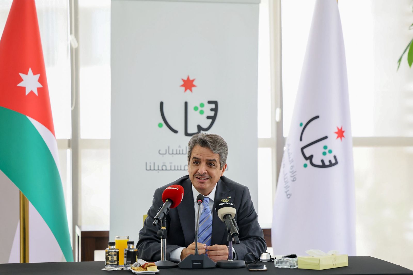 وزير الشباب يترأس اجتماع اللجنة التوجيهية العليا للاستراتيجية الوطنية للشباب 2026–2030