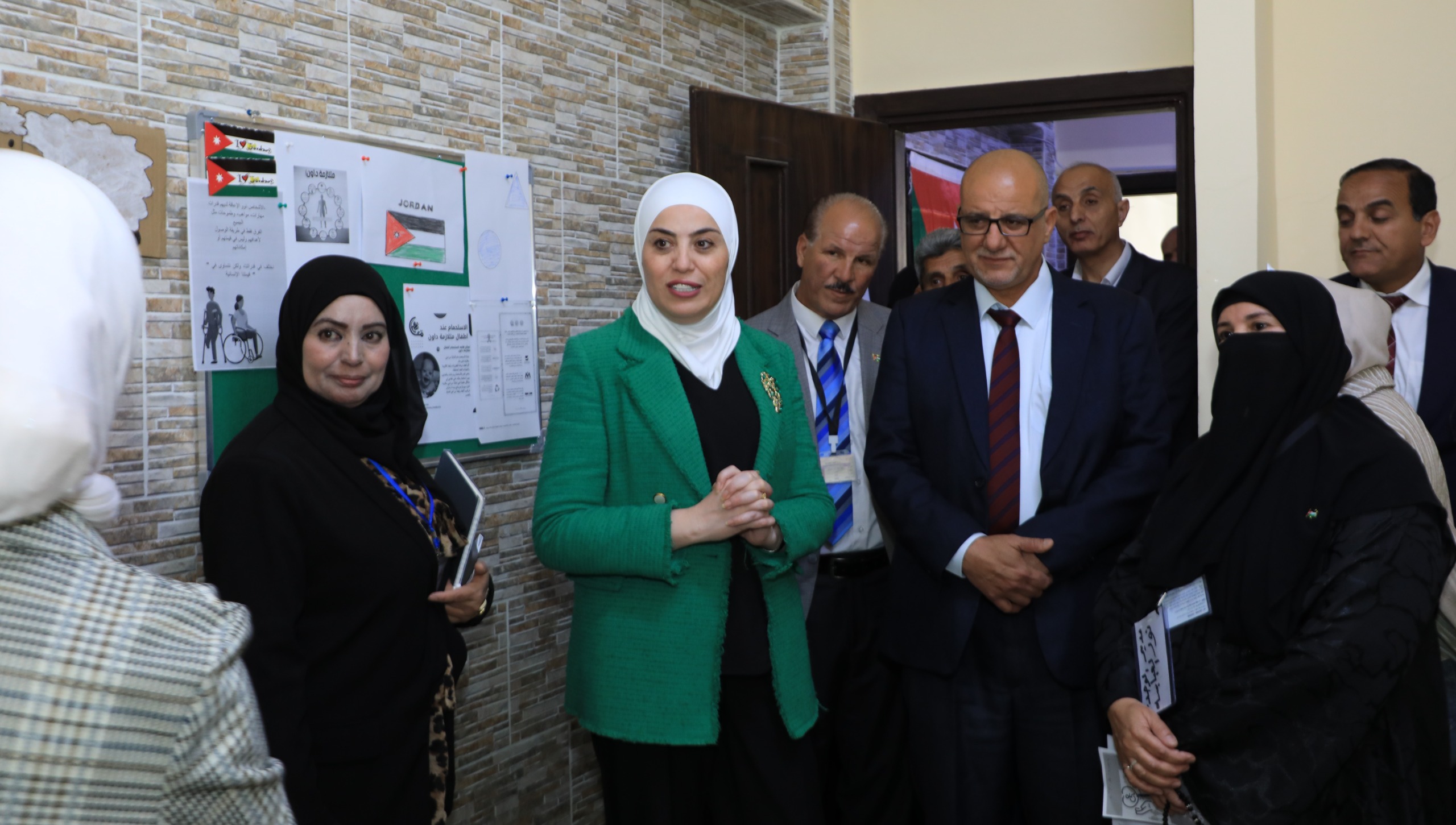 وزيرة التنمية الاجتماعية تفتتح وحدة التدخل المبكر في لواء ذيبان