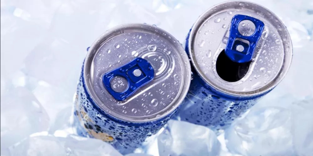 دق ناقوس الخطر .. حظر بيع مشروبات الطاقة لمن هم دون 18 عاما