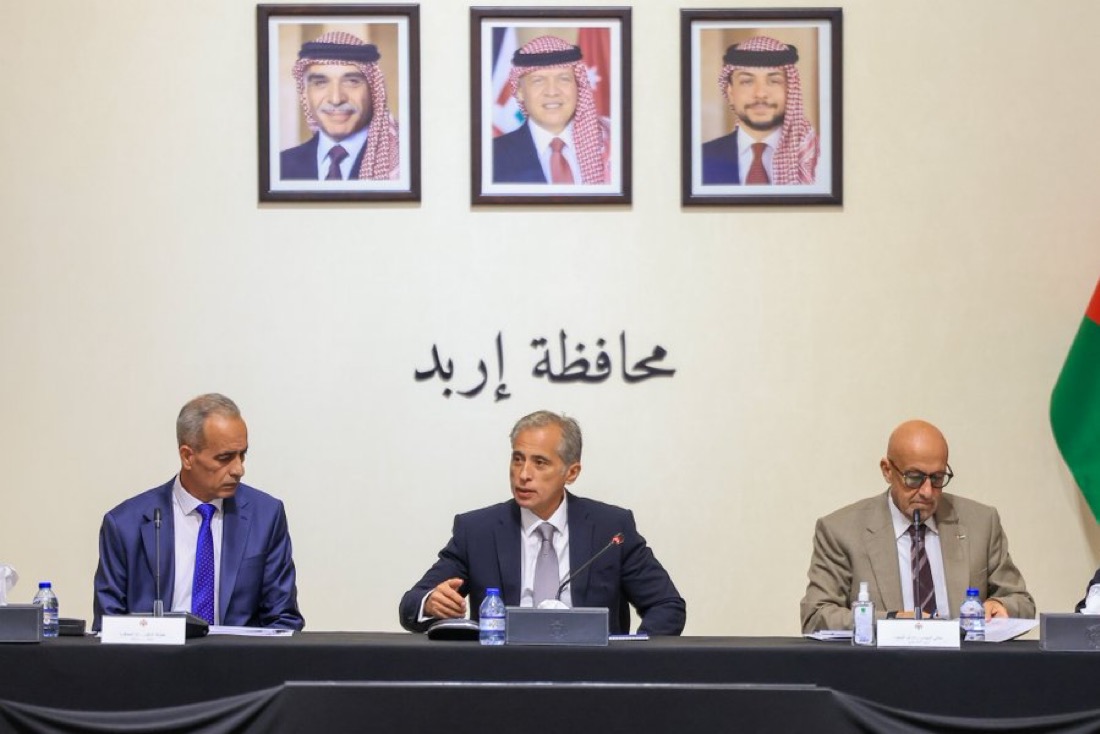 رئيس الوزراء: سير العمل في البرامج والمشاريع التي تضمَّنتها الخطَّة التنمويَّة للمحافظة يسير ضمن ما هو مخطَّط له