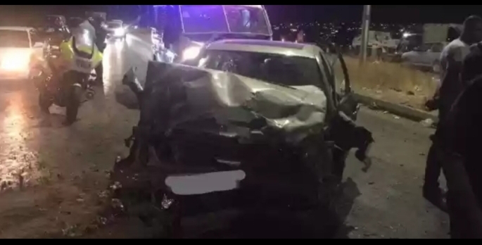 وفاتان بتدهور مركبة على طريق المنطقة الحرة