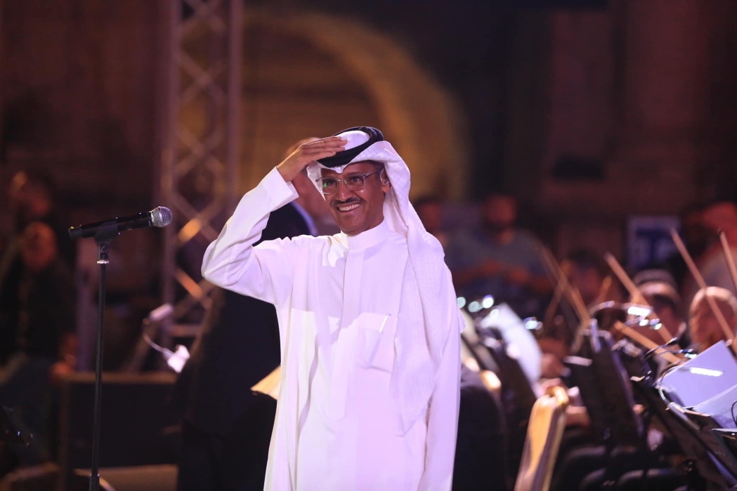 تفاعل استثنائي مع حفل خالد عبدالرحمن في جرش و جماهير الفن العربي تملأ المسرح الجنوبي