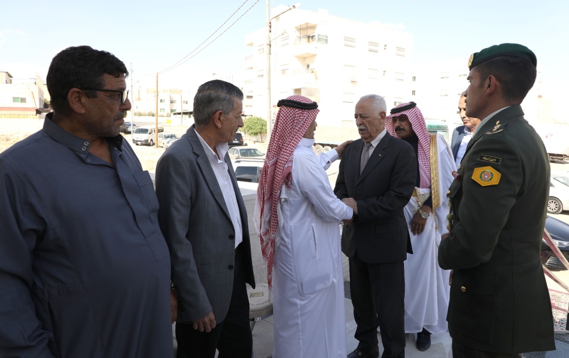 مندوبا عن الملك وولي العهد .. العيسوي يعزي عشيرة أبو حماد / سحاب