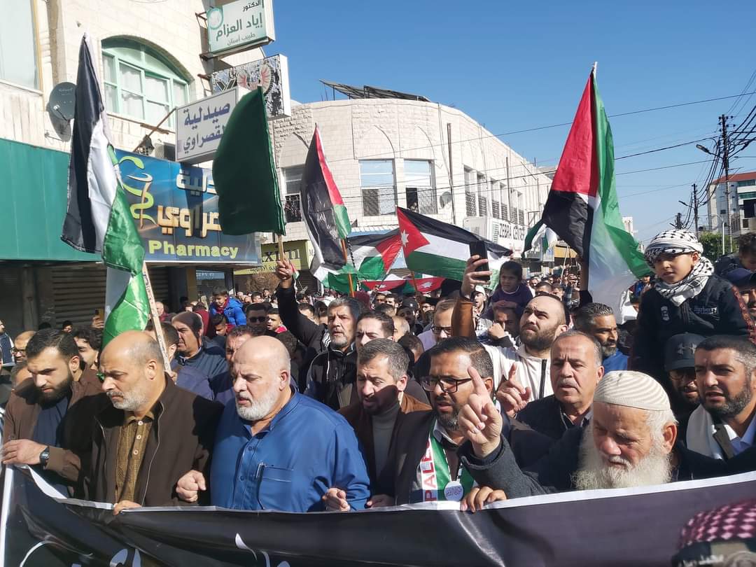 مسيرات تضامنية مع غزة تجوب شوارع المحافظات في الأردن