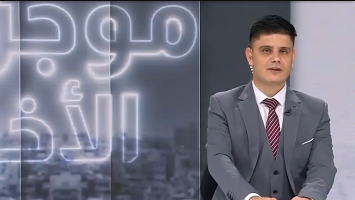الربابعة أول مذيع عربي كفيف .. حقق حلمه رغم ضعف الترتيبات التيسيرية في المؤسسات الاعلامية الاردنية