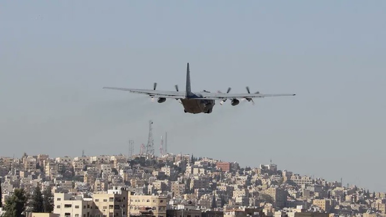 إجلاء 11 أردنيا جديدا من لبنان