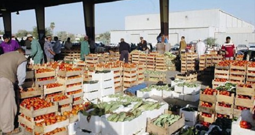 2784طنا من الخضار والفواكه ترد للسوق المركزي اليوم