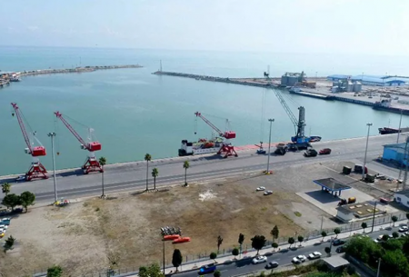 الجيش الأمريكي: منع أكثر من 70 ناقلة من دخول أو مغادرة موانئ إيران
