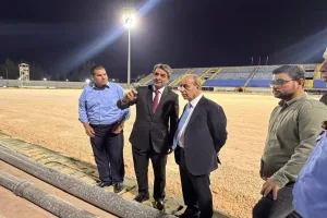 وزيرا الشباب والإدارة المحلية يتفقدان تأهيل ستاد الحسن في إربد